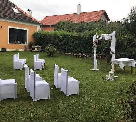 Szálloda Pod Strazi