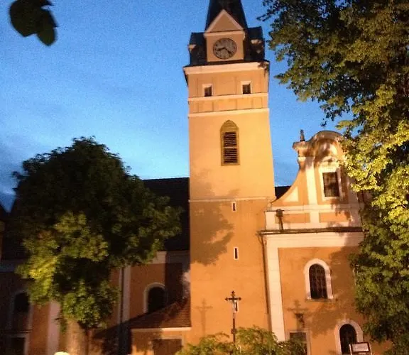 Pod Strazi 3* Lhenice